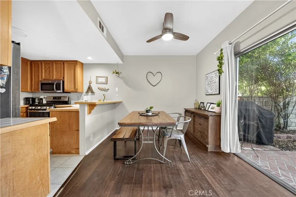 22839 Banyan #332 Saugus, CA 91390