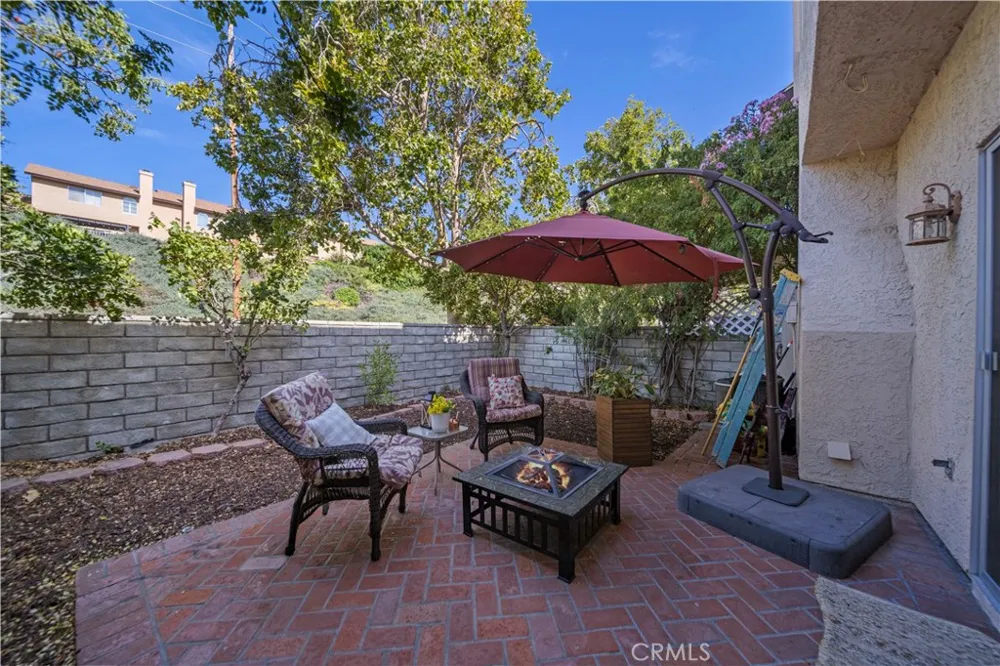 22839 Banyan #332 Saugus, CA 91390
