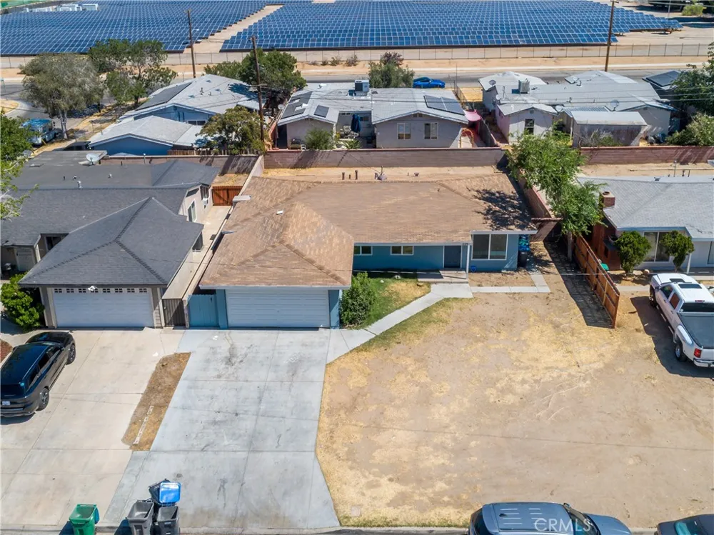 339 E Kildare Street Lancaster, CA 93535