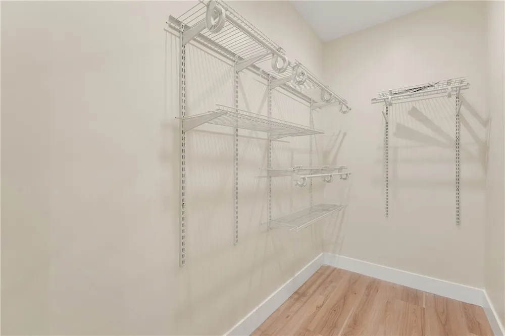 14924 Kittridge St Van Nuys, CA 91405