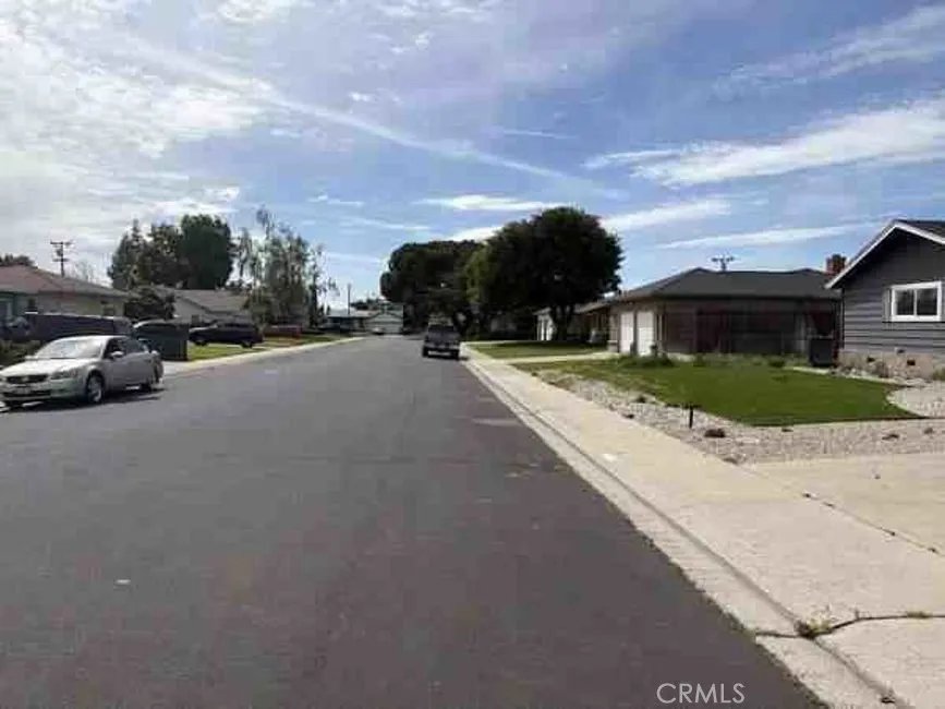 1275 Armstrong Manteca, CA 95336