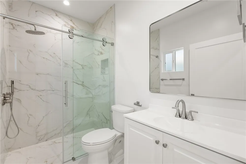 14924 Kittridge St Van Nuys, CA 91405