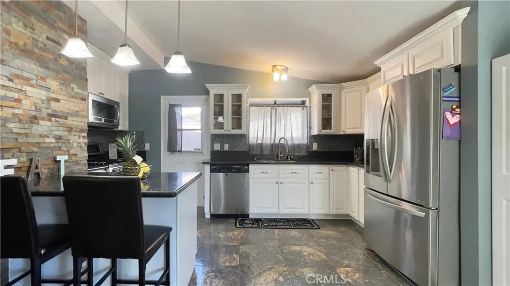 45911 Kingtree Avenue Lancaster, CA 93534