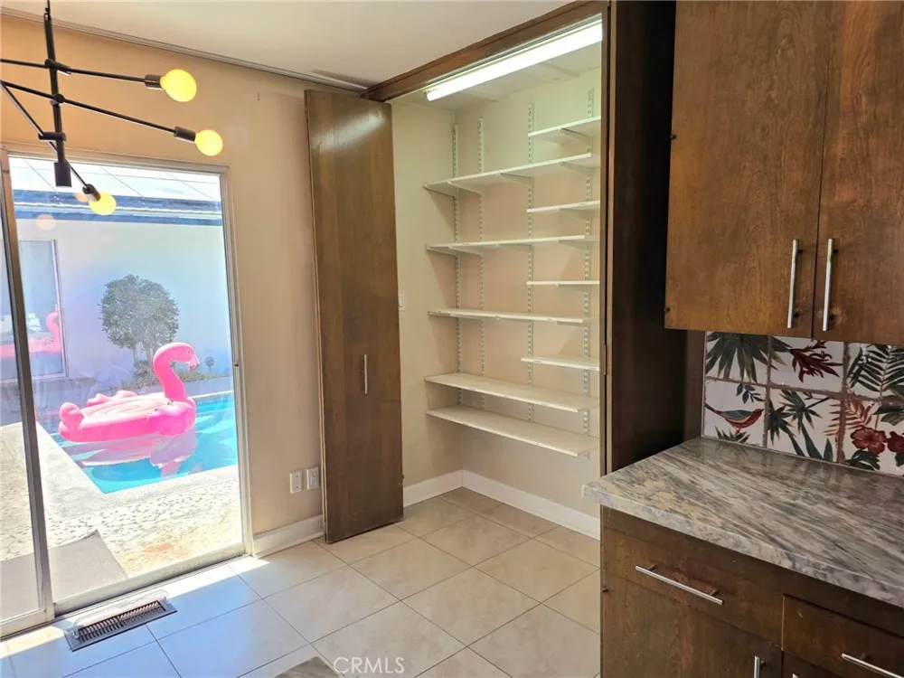 15198 Darnell Lake Elsinore, CA 92530