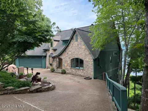 39 Cheoah Trail