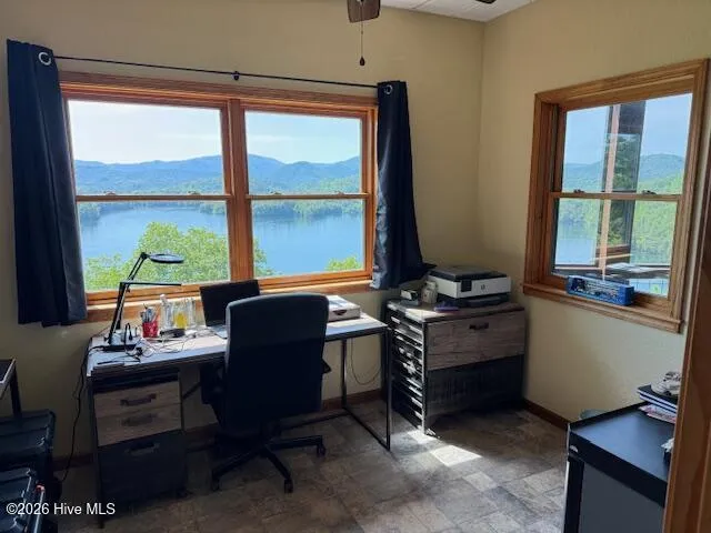 39 Cheoah Trail Lake Santeetlah, NC 28771