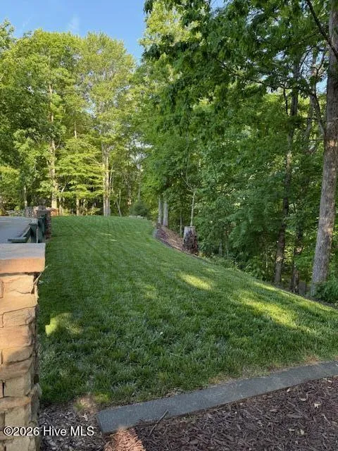 39 Cheoah Trail Lake Santeetlah, NC 28771