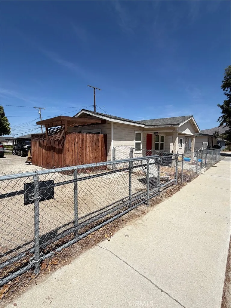 281 E Main San Jacinto, CA 92583