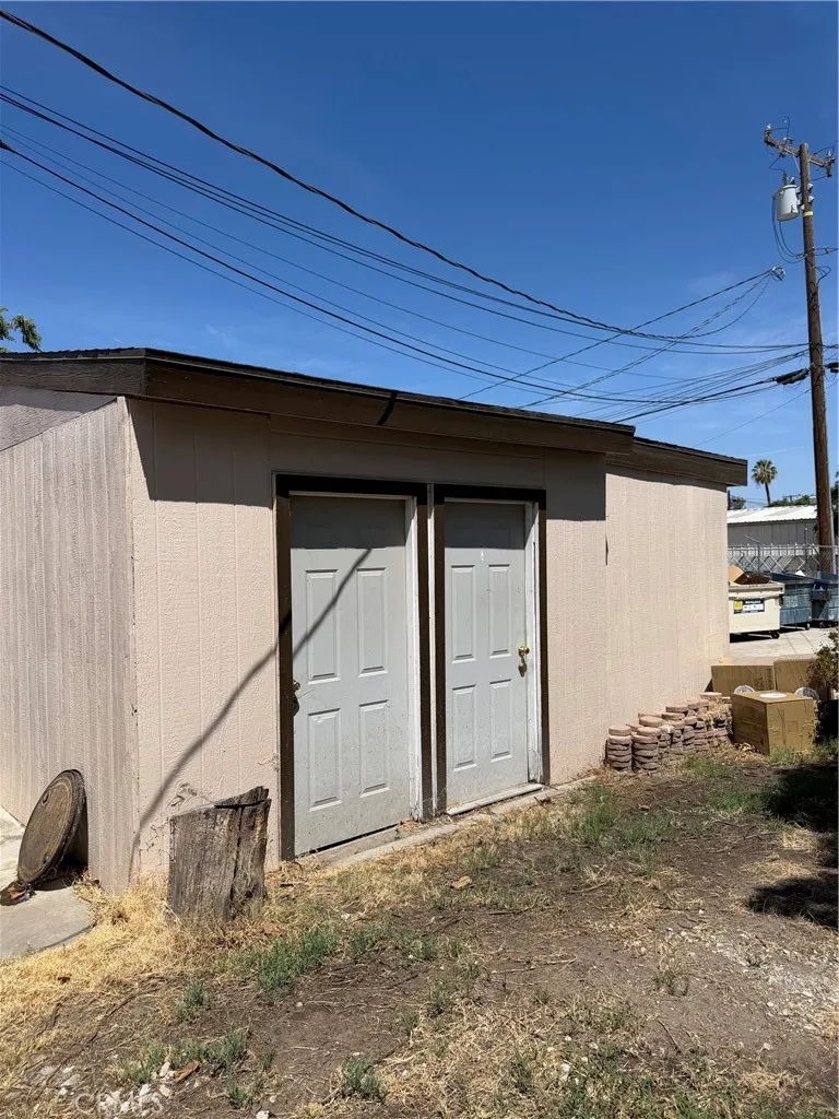 281 E Main San Jacinto, CA 92583