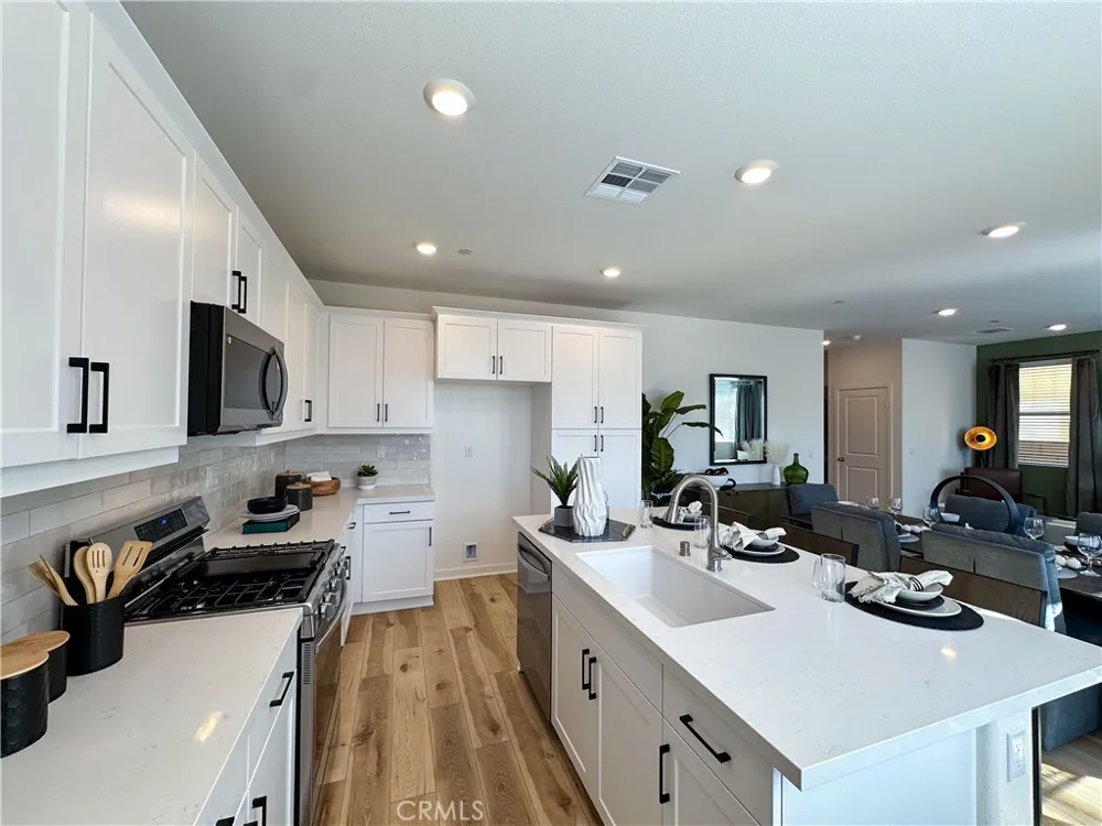 34311 Chelsie Ln Yucaipa, CA 92399