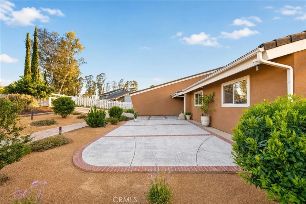 29510 Avenida Del Sol Temecula, CA 92591