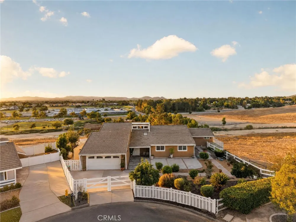 29510 Avenida Del Sol Temecula, CA 92591