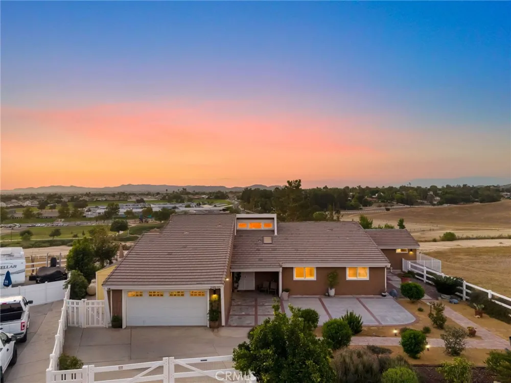 29510 Avenida Del Sol Temecula, CA 92591