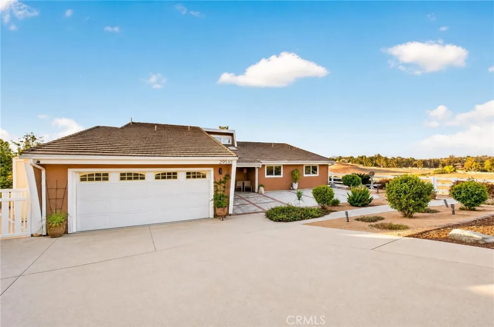 29510 Avenida Del Sol Temecula, CA 92591