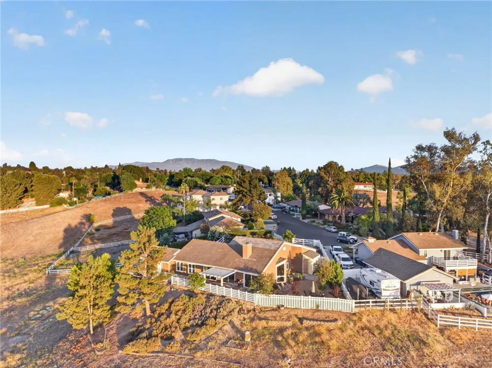 29510 Avenida Del Sol Temecula, CA 92591
