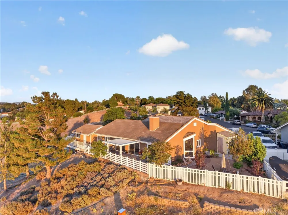 29510 Avenida Del Sol Temecula, CA 92591