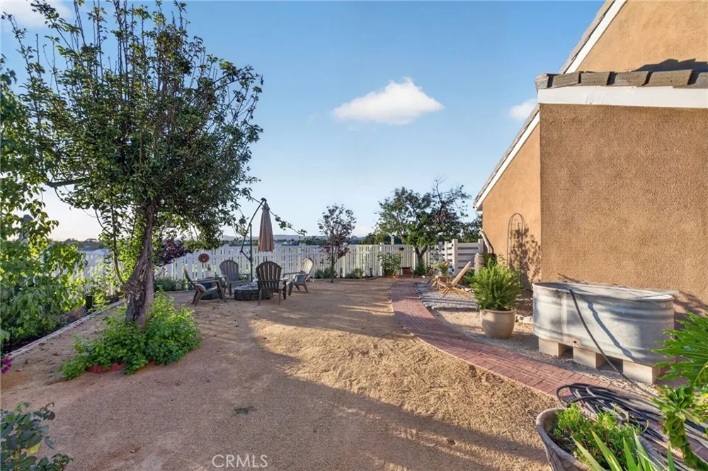 29510 Avenida Del Sol Temecula, CA 92591