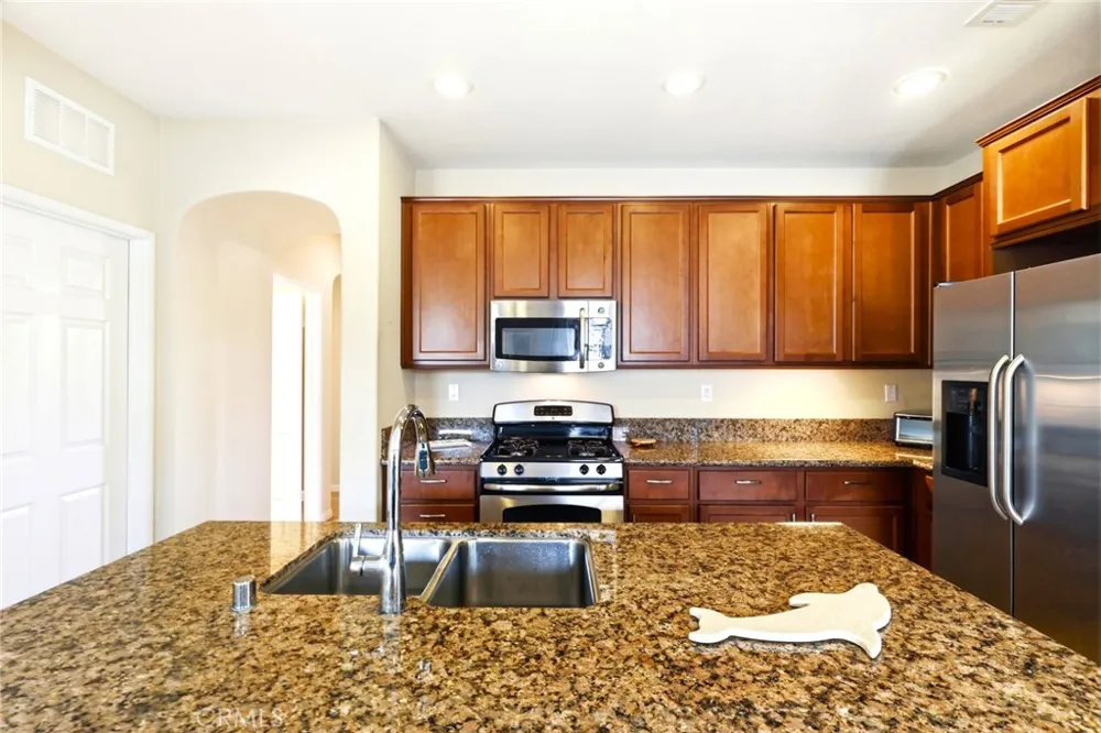 4317 Junction #103 Corona, CA 92883