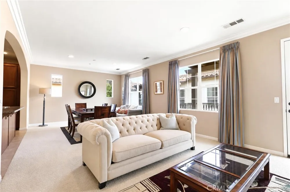 4317 Junction #103 Corona, CA 92883