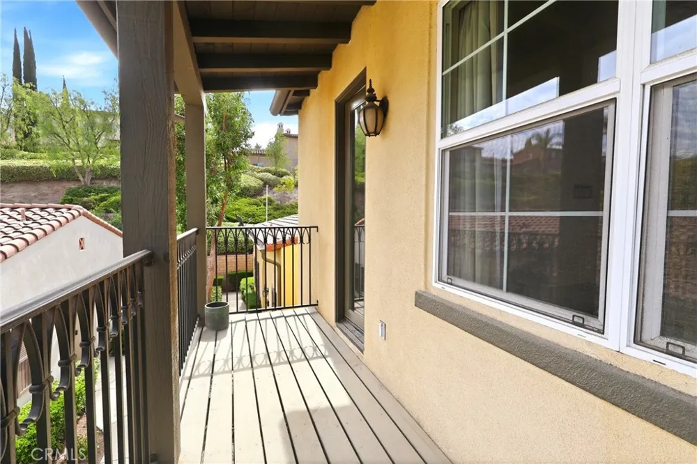 4317 Junction #103 Corona, CA 92883