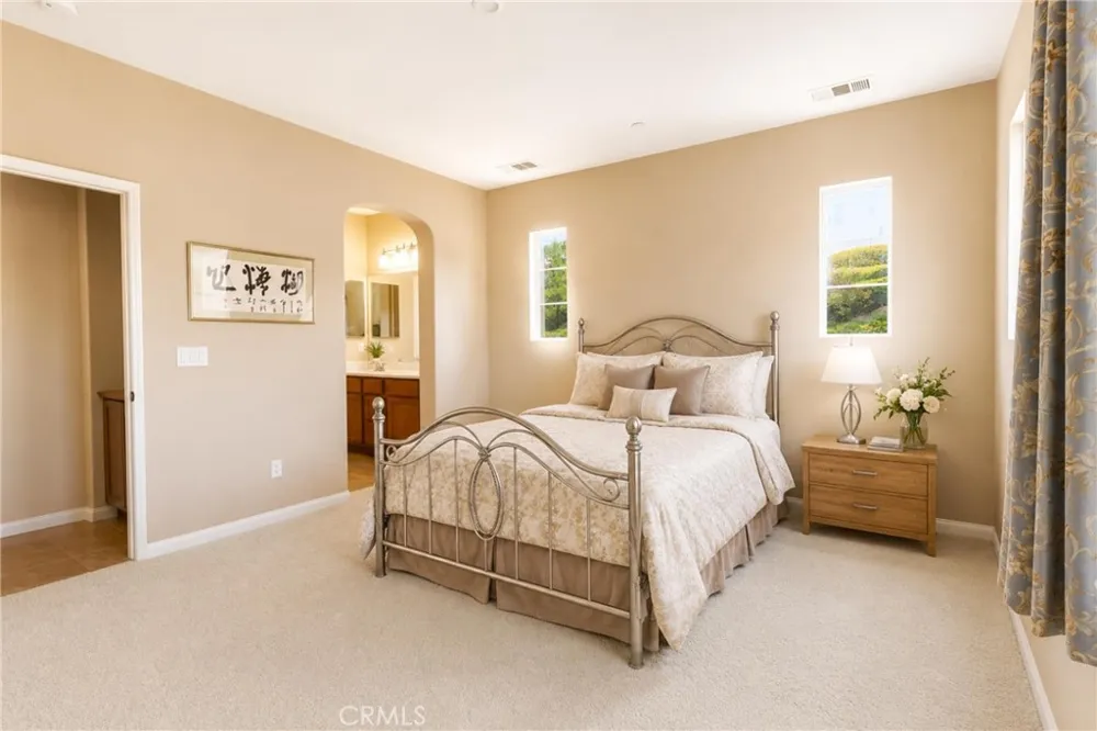 4317 Junction #103 Corona, CA 92883
