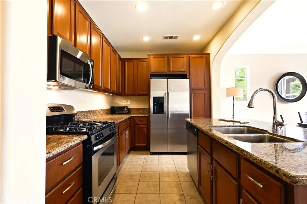 4317 Junction #103 Corona, CA 92883