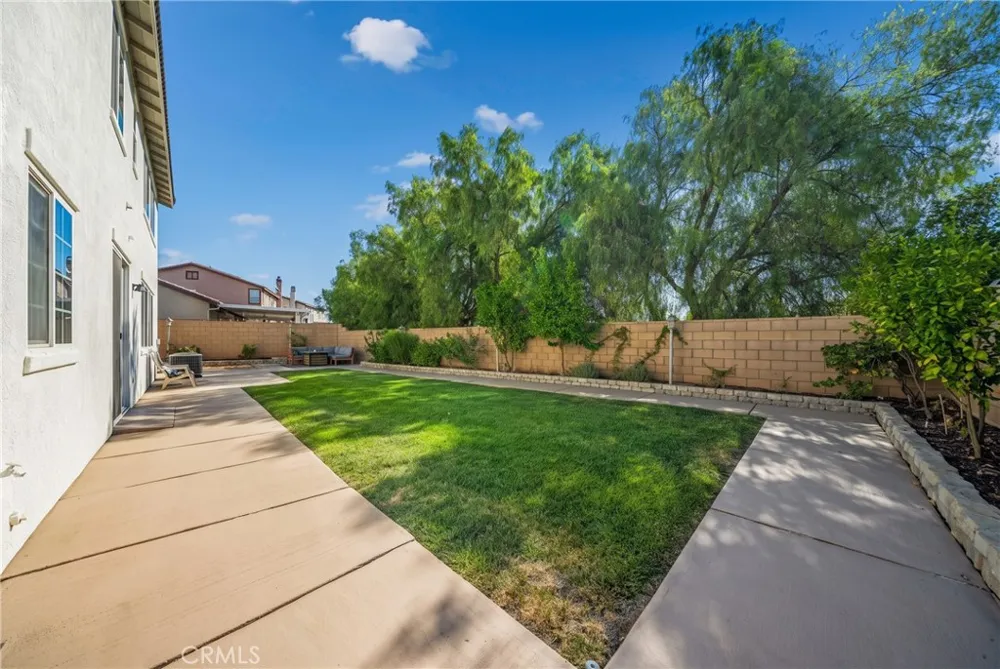 34782 Grotto Hills Drive Winchester, CA 92596