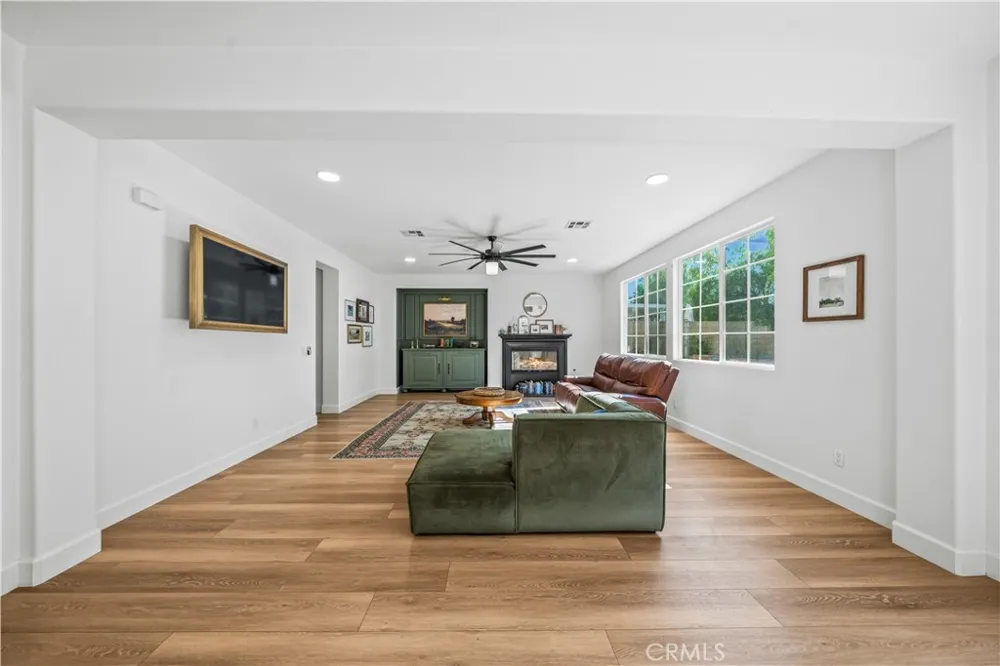 34782 Grotto Hills Drive Winchester, CA 92596