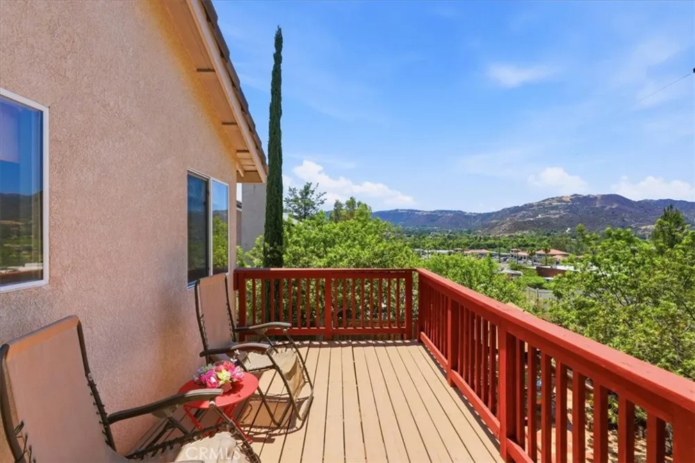 32149 Rock Elm Drive Wildomar, CA 92595
