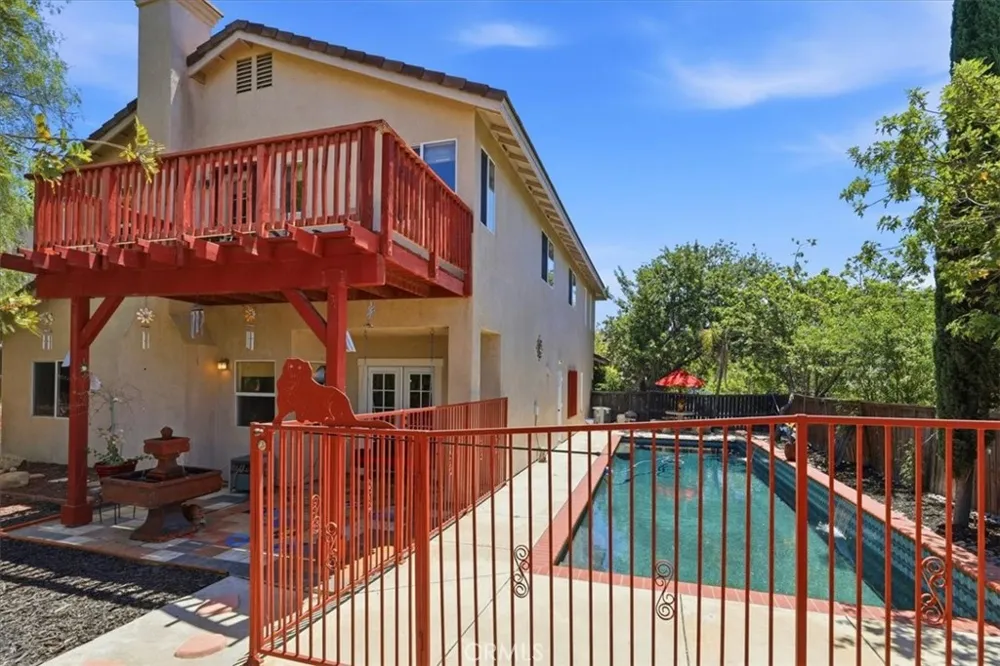 32149 Rock Elm Drive Wildomar, CA 92595