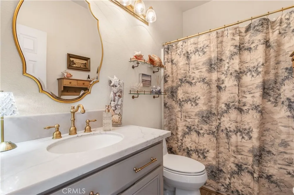 37849 Bear View Circle Murrieta, CA 92562