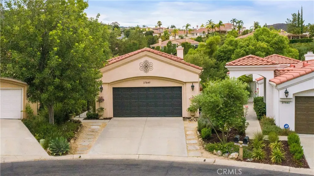 37849 Bear View Circle Murrieta, CA 92562