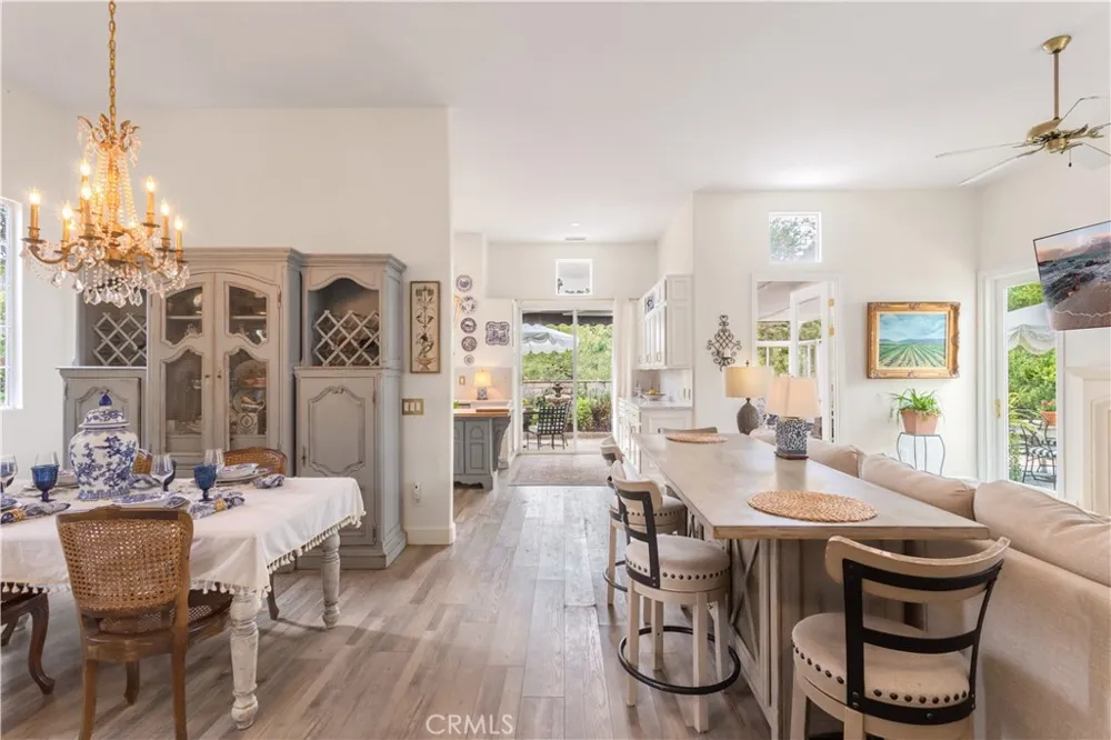 37849 Bear View Circle Murrieta, CA 92562