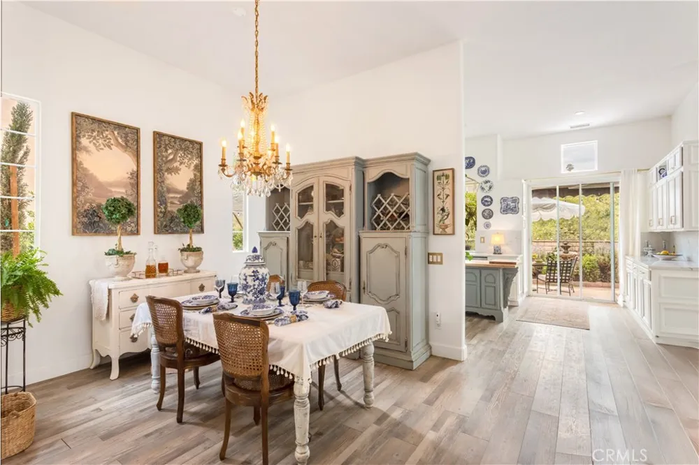 37849 Bear View Circle Murrieta, CA 92562