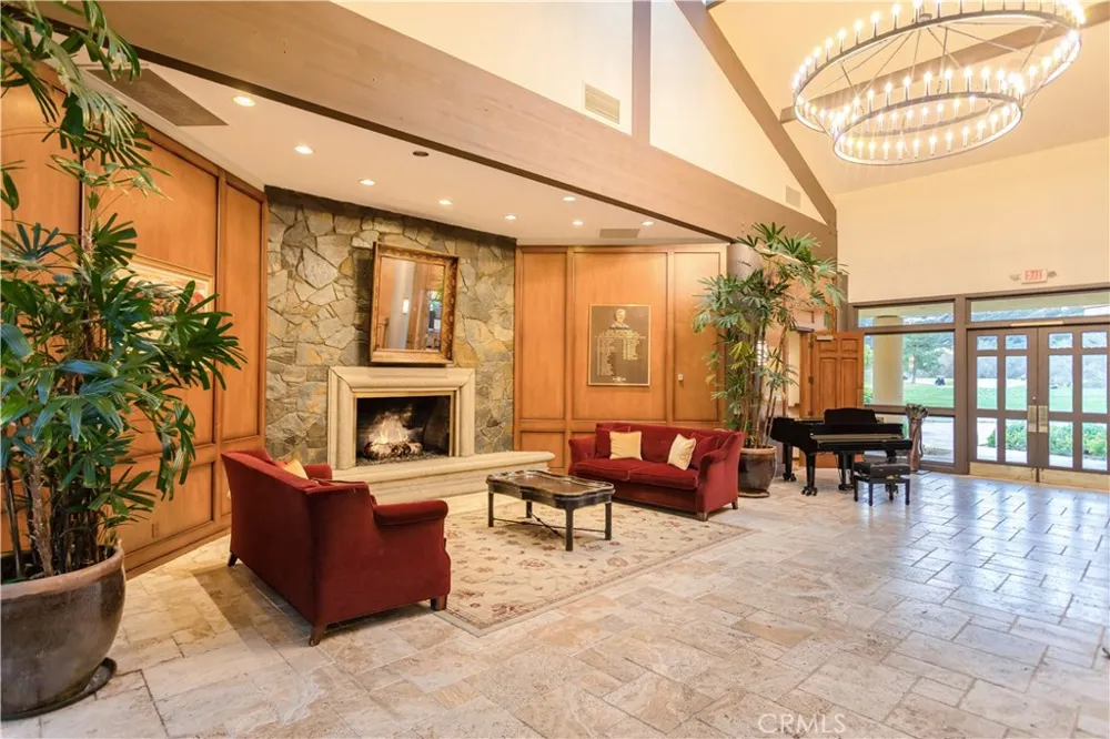 37849 Bear View Circle Murrieta, CA 92562