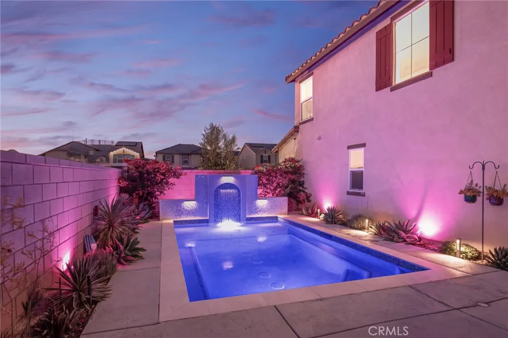 28297 Dusky Willow Nuevo, CA 92567
