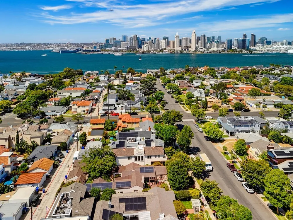 234 H Coronado, CA 92118