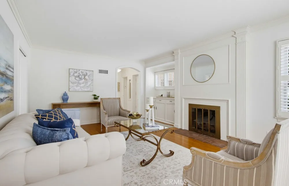 234 H Coronado, CA 92118