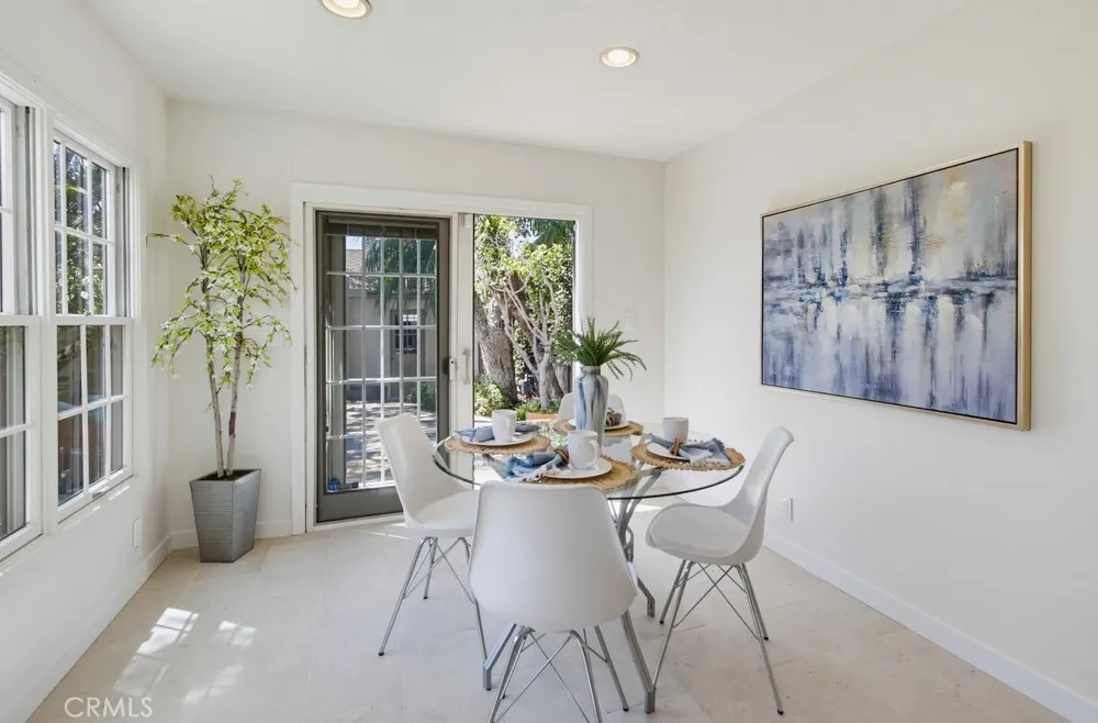 234 H Coronado, CA 92118