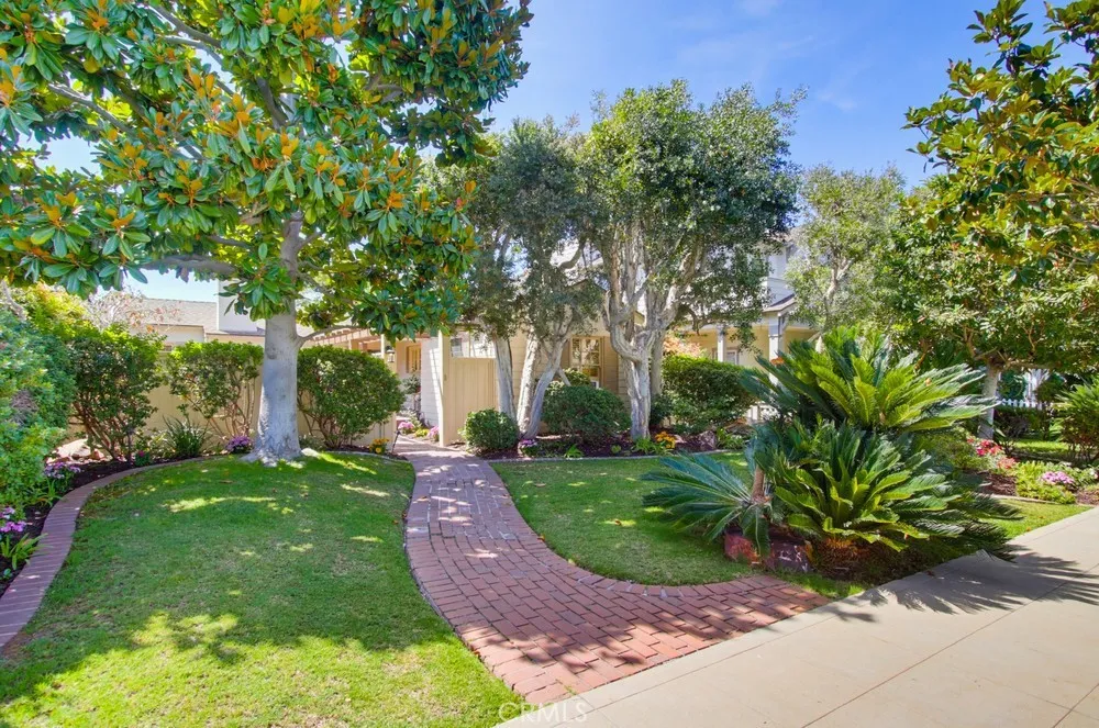 234 H Coronado, CA 92118