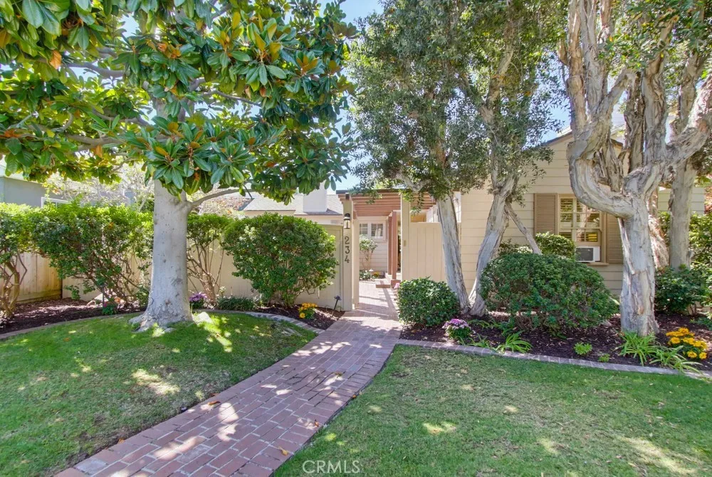 234 H Coronado, CA 92118