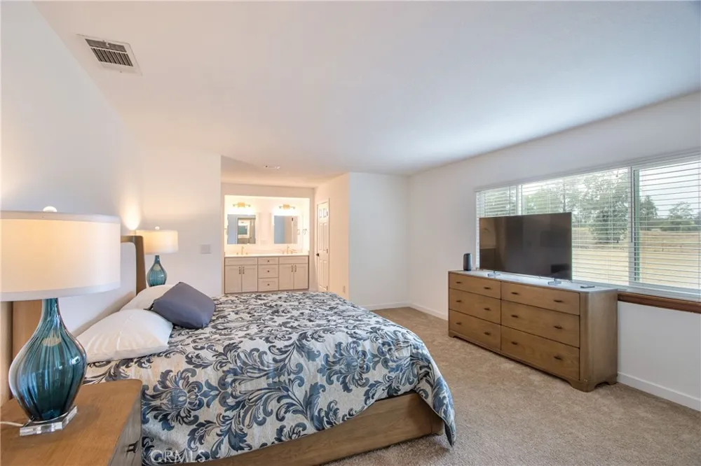 6905 W Devonshire Hemet, CA 92545