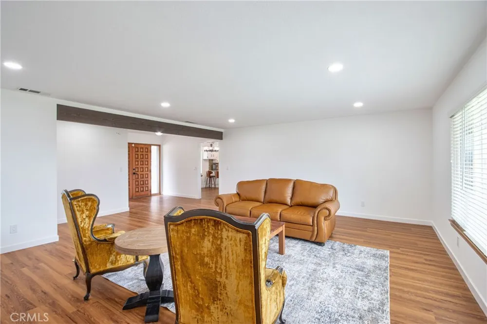 6905 W Devonshire Hemet, CA 92545