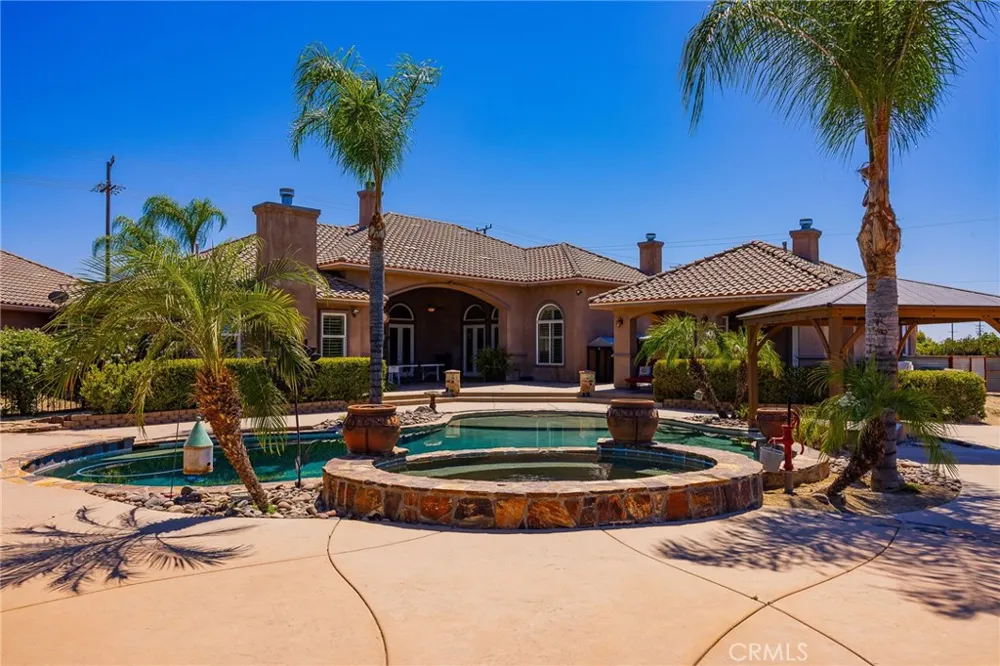 43000 Johnston Hemet, CA 92544