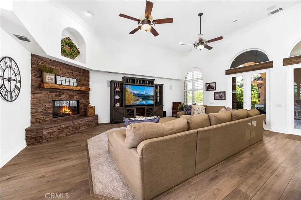 43000 Johnston Hemet, CA 92544