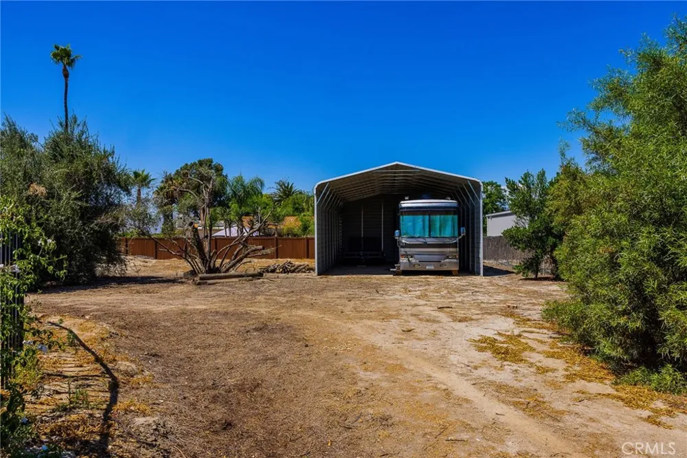43000 Johnston Hemet, CA 92544