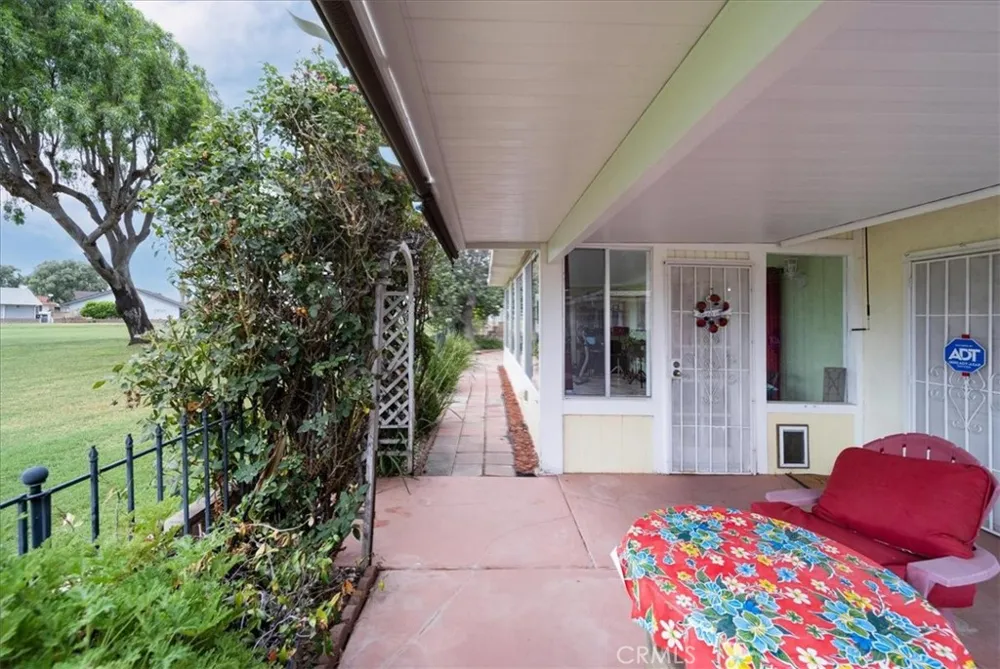 451 Olympia Hemet, CA 92543