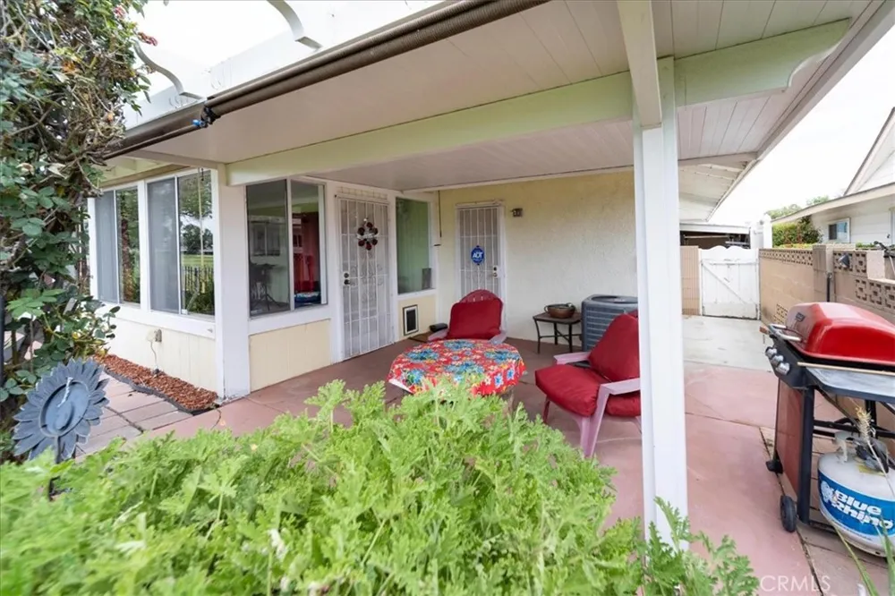 451 Olympia Hemet, CA 92543