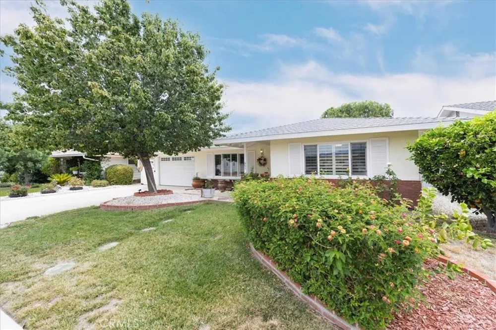 451 Olympia Hemet, CA 92543