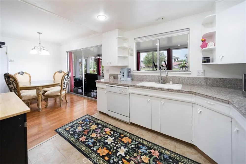 451 Olympia Hemet, CA 92543